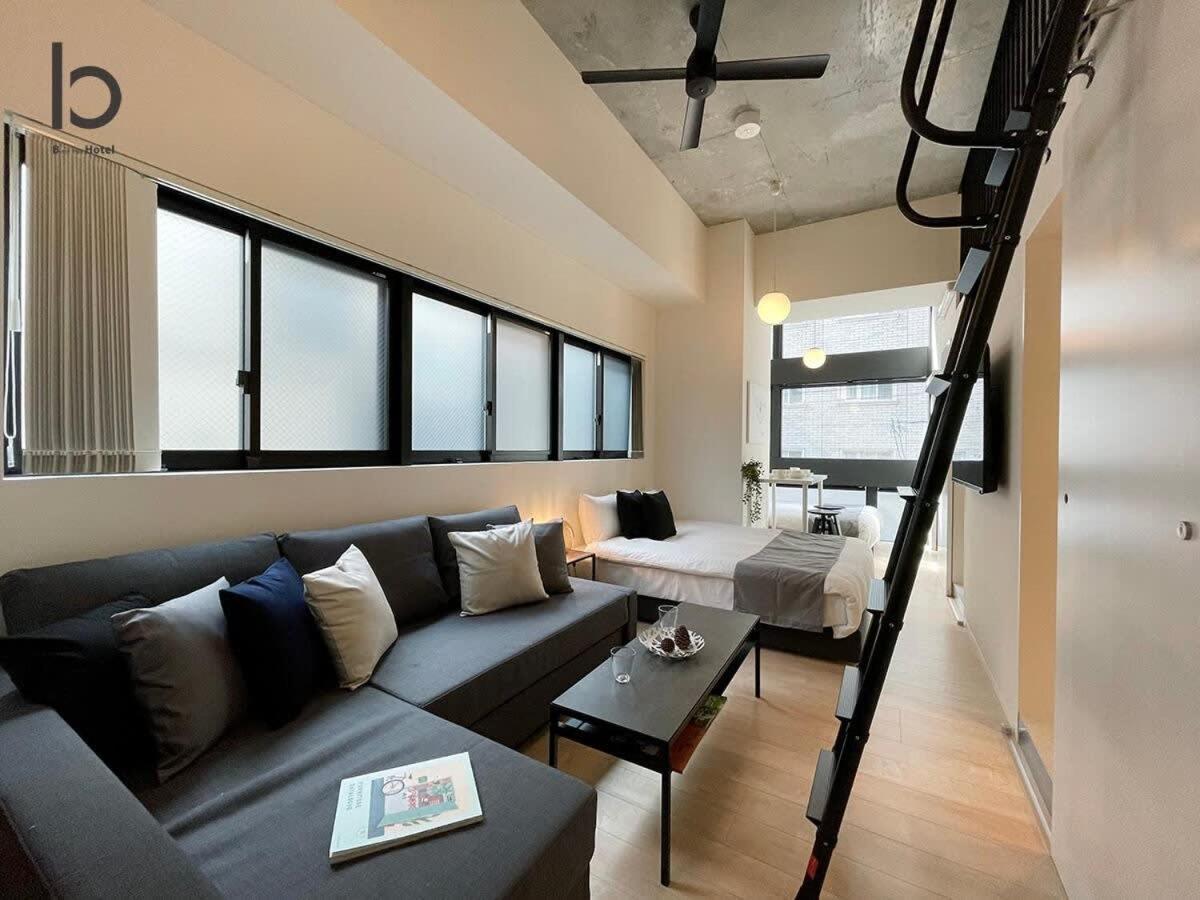 Bhotel Nekoyard - Modern Loft Studio Steps From Peace Park Хиросима Экстерьер фото