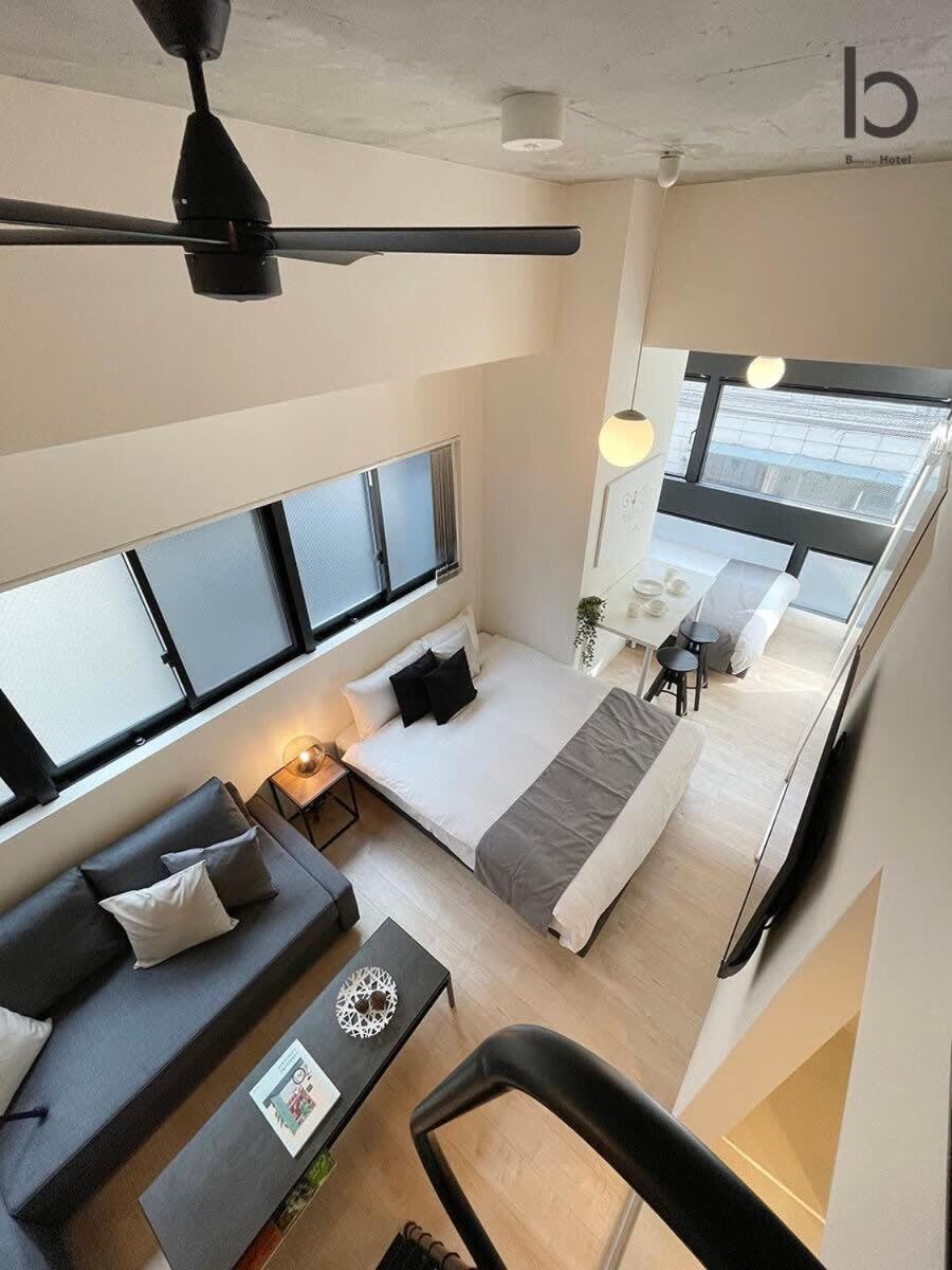 Bhotel Nekoyard - Modern Loft Studio Steps From Peace Park Хиросима Экстерьер фото